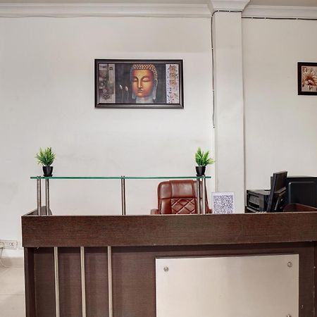 Nexhub Stay - Huda City Centre Гургаон Екстериор снимка