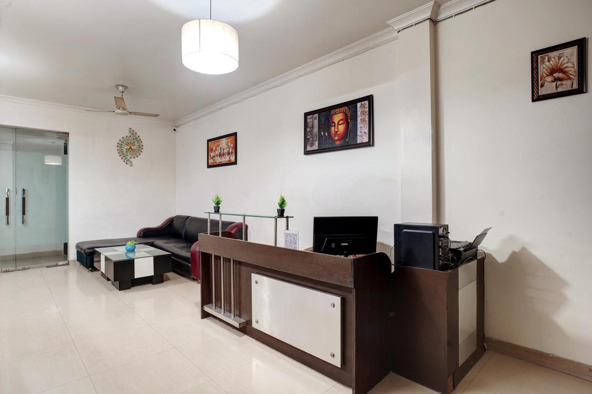 Nexhub Stay - Huda City Centre Гургаон Екстериор снимка