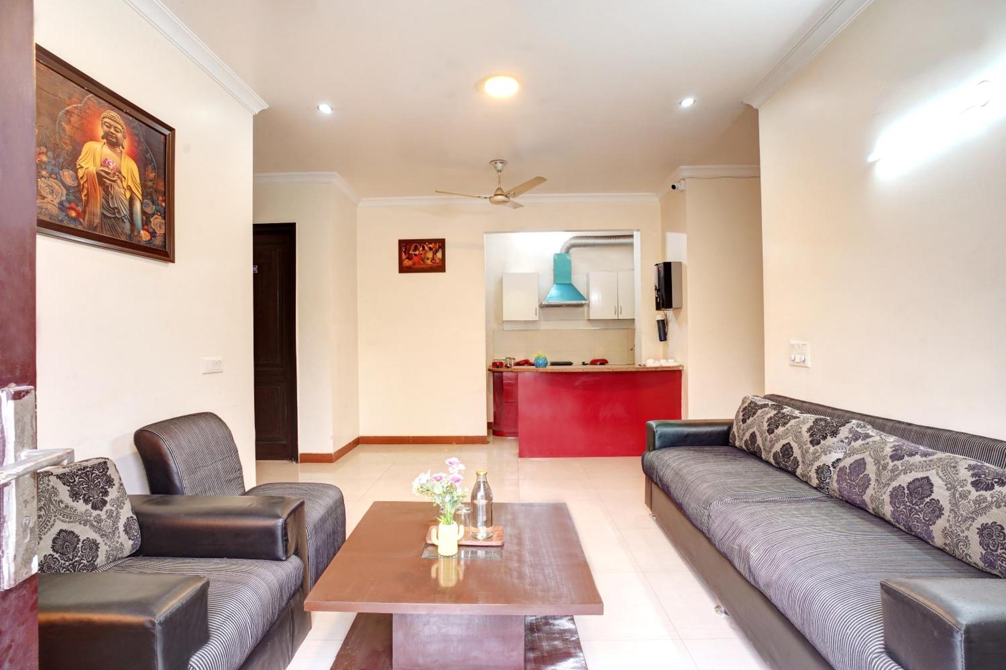 Nexhub Stay - Huda City Centre Гургаон Екстериор снимка